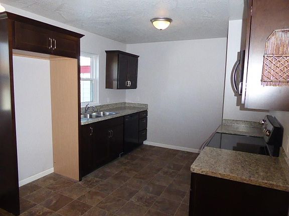 2nd image of 1713 Clark Ave
