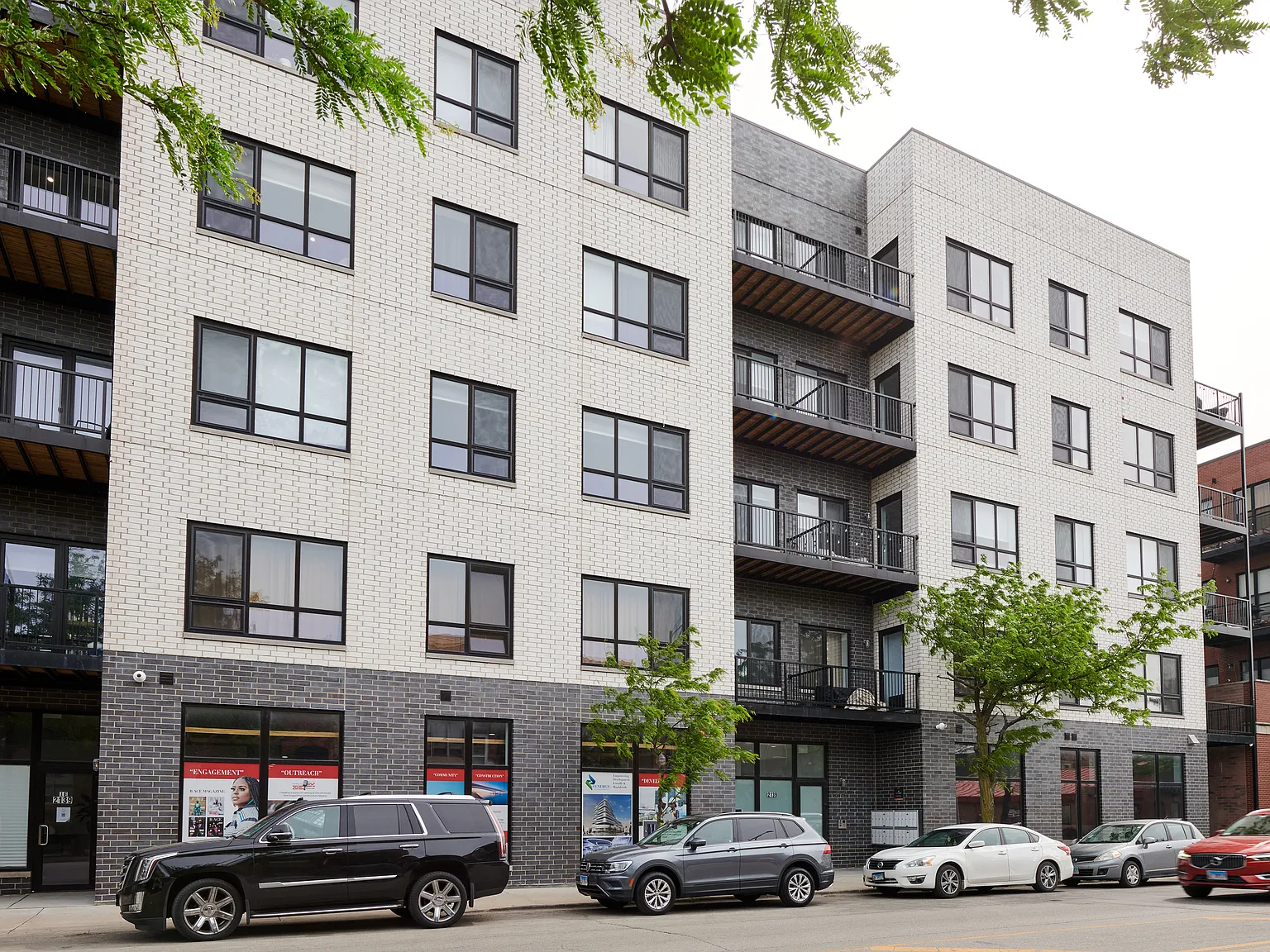 2 bed, 1040 sqft, $2,750 — Photo 1