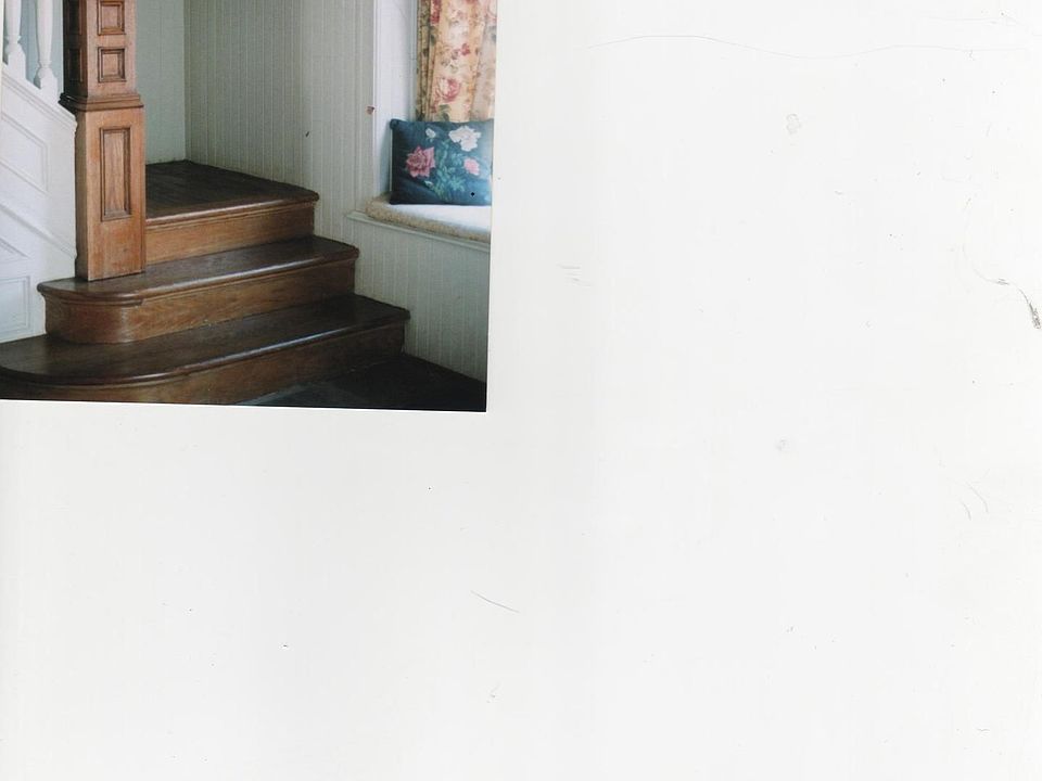 1st image of 301 N B St