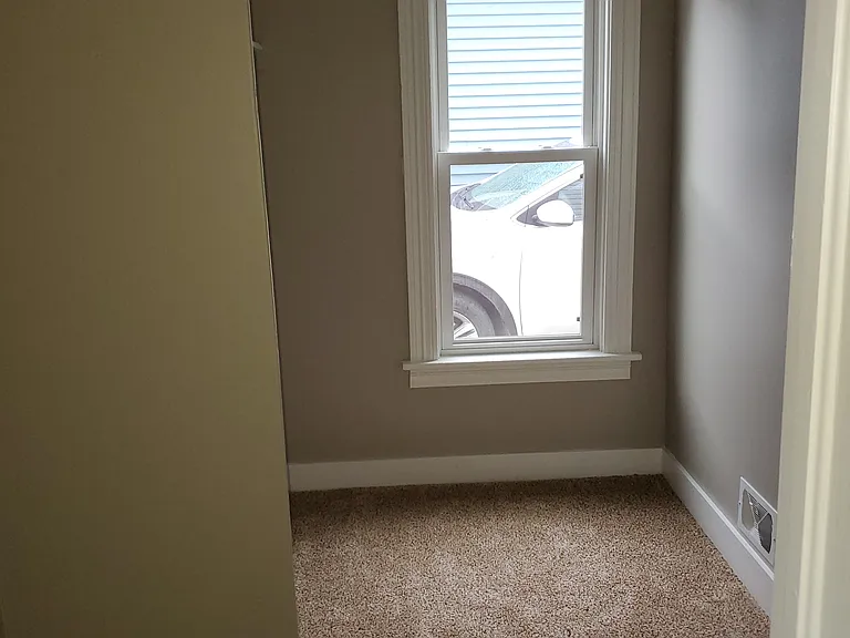 2133 Washington St — Photo 14