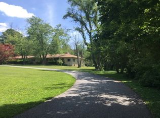 817 W Padonia Rd, Cockeysville, MD 21030