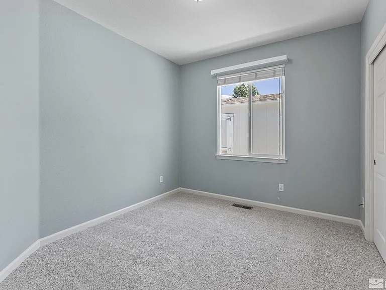 1370 Chichester Dr — Photo 20