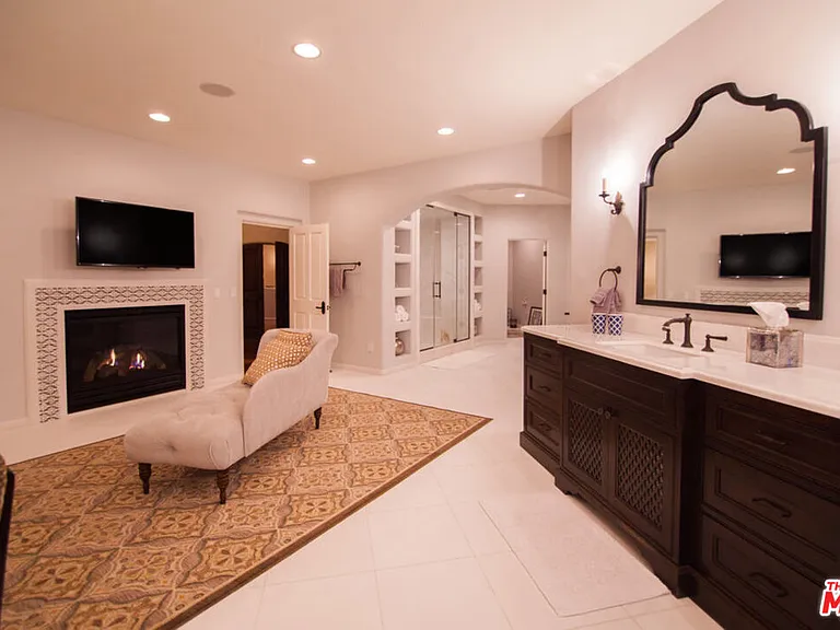 12140 Summit Ct — Photo 12