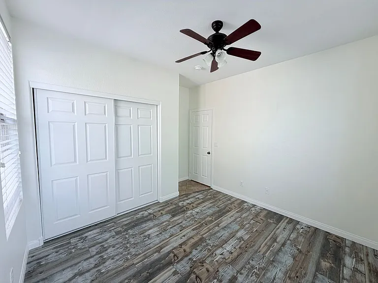 1936 Bluff Knoll Ct #LAS — Photo 19