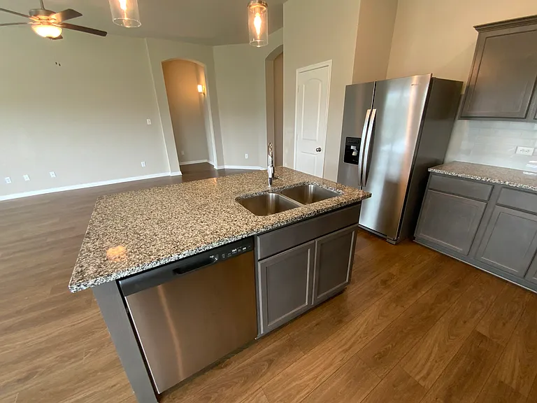 5107 Leaning Tree Dr — Photo 11
