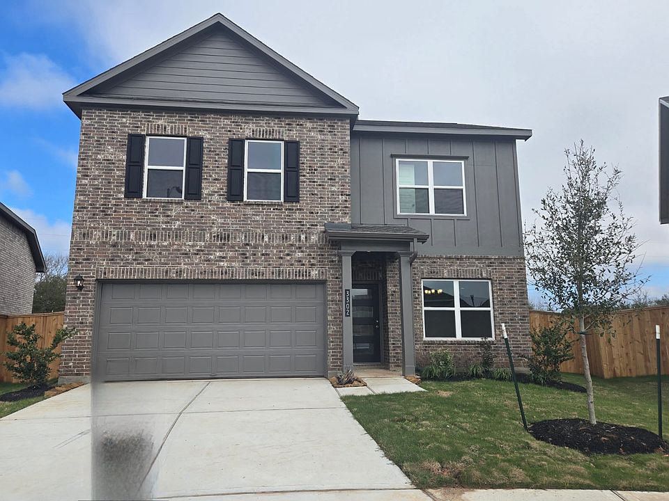 1st image of 3302 Brushy Marsh Dr