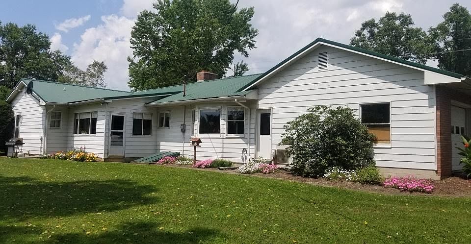 2nd image of 2348 Church Rd