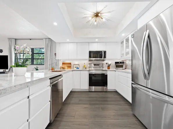 1779 NE 39th Court #1102, Pompano Beach, FL 33064