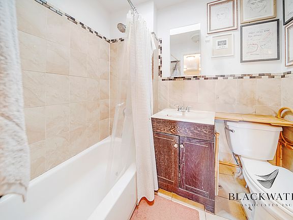 5th image of 330 E 11th St APT 15