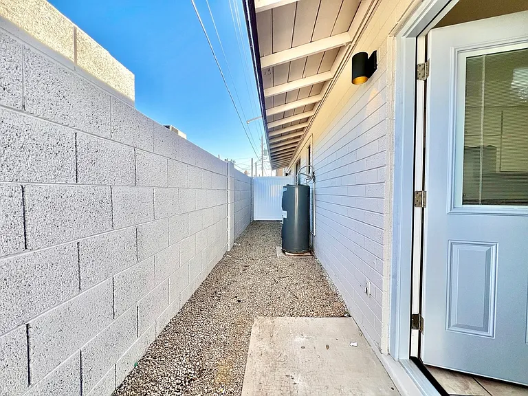 Villas on Holly — Photo 7