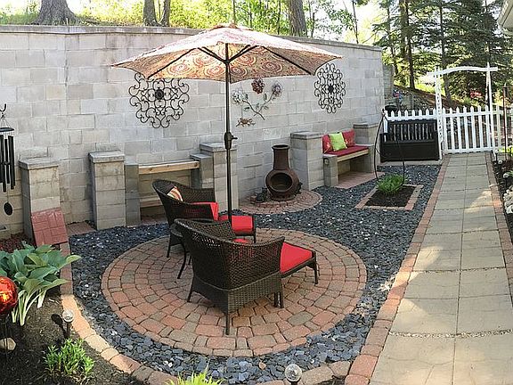 4th image of 2973 Cedarwood Ln