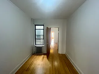 Rented by Evergreen Realty & Investments