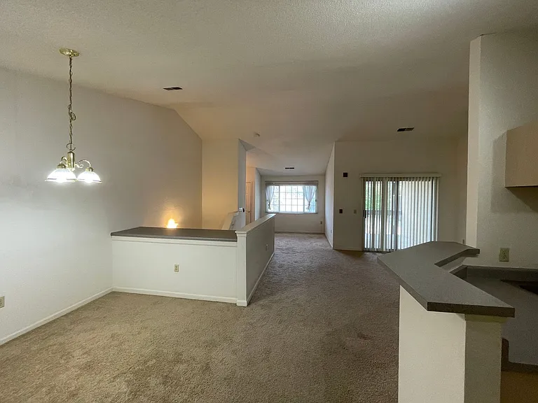 The Parkridge Apartments — Photo 1