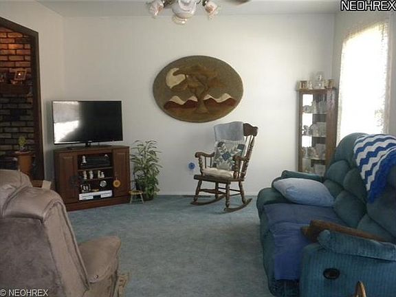 2nd image of 6121 Mills Creek Ln