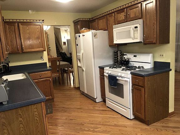 4th image of 1031 John Dr