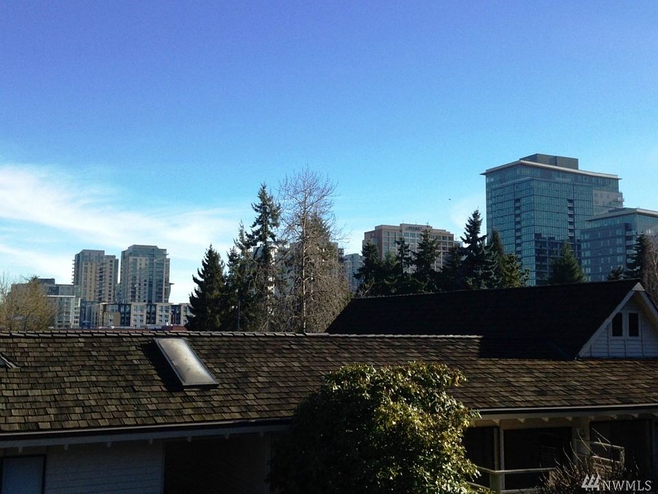 1st image of 10109 NE 12th St APT 18