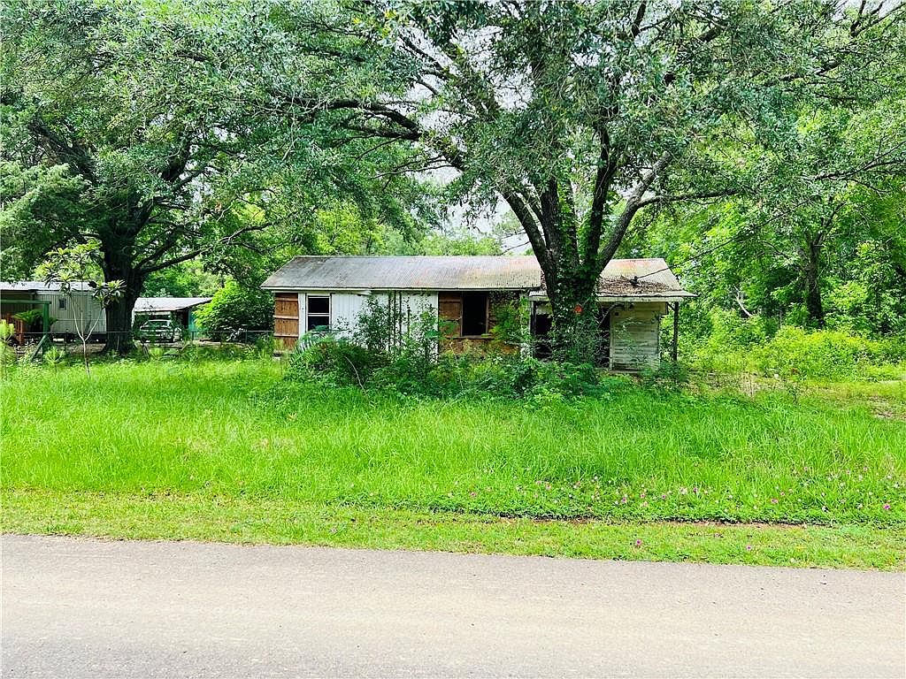 413 College St, Evergreen, LA 71333 MLS 2394274 Zillow