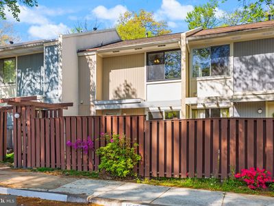 2389 Southgate Sq, Reston, VA, 20191