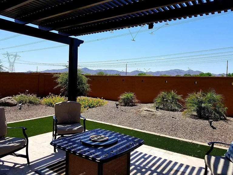 26237 W Matthew Dr — Photo 17