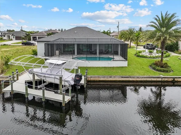 304 NW 39th Ave, Cape Coral, FL 33993