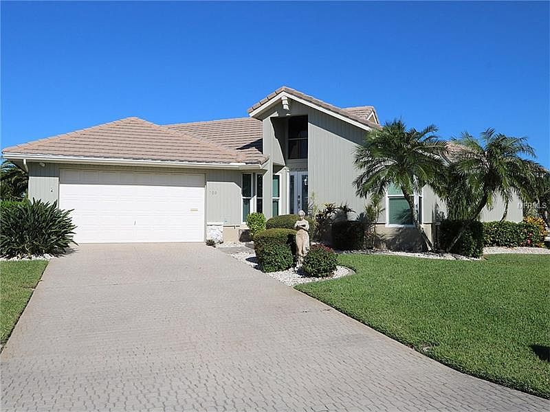 1st image of 700 Pamela Dr