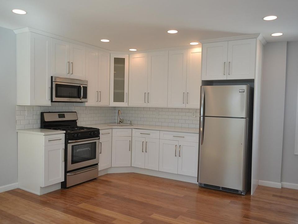 1st image of 8746 98th Street # Fl 2