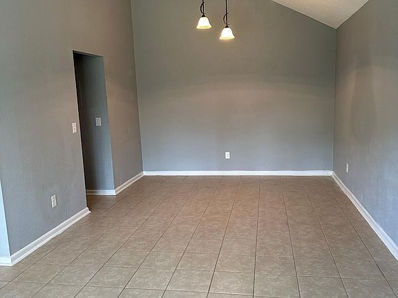 3rd image of 8286 San Jose Manor Ct APT 6