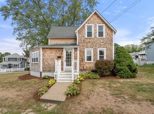 45 Holbrook Rd, Weymouth, MA 02191