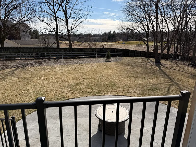 Pine Grove Ln — Photo 13