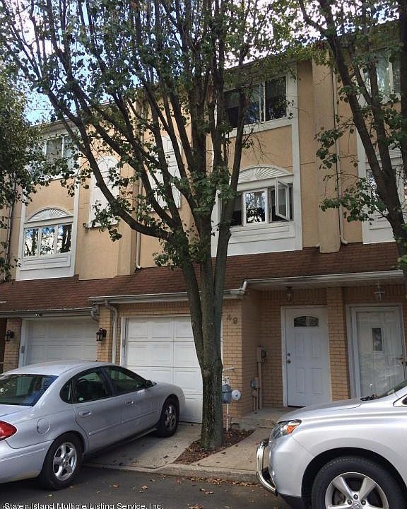 1st image of 49 Sandywood Ln