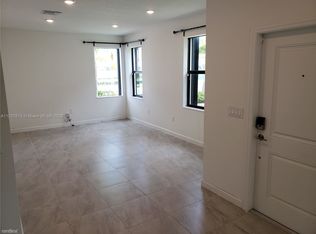 20685 NE 2nd Ct #20685, Miami, FL 33179