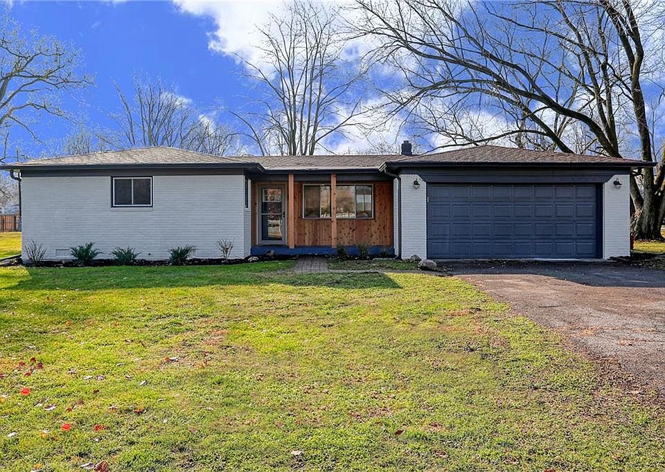 1st image of 102 Waterman Dr