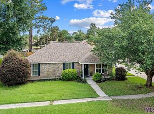 3704 N Cedar St, Zachary, LA 70791
