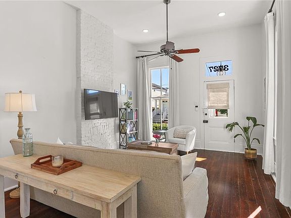 3rd image of 3725-27 Annunciation St