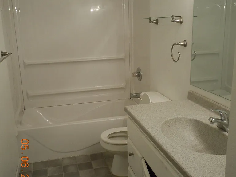 2404 Academy Rd — Photo 5