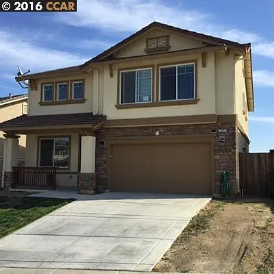 3979 Warbler Dr photo 1