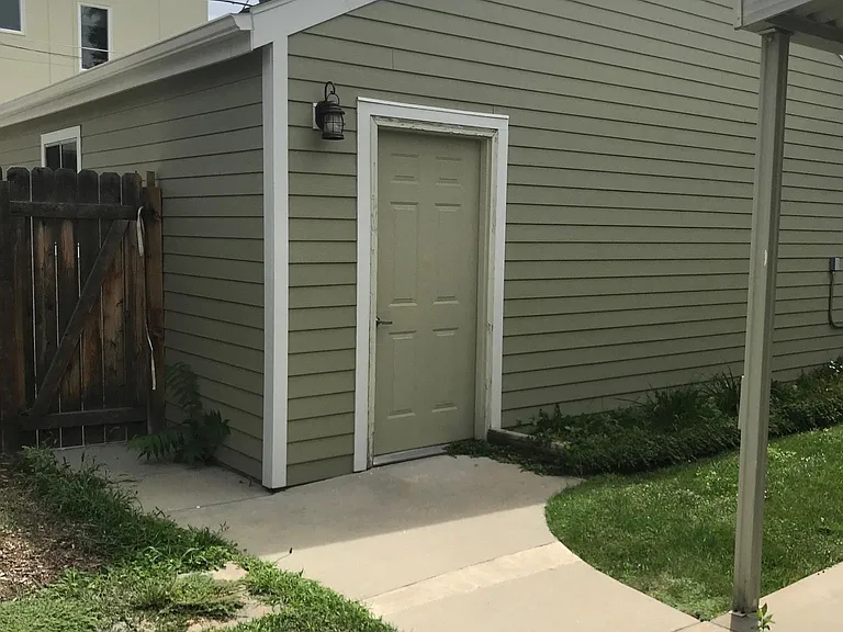 4938 Meade St — Photo 14
