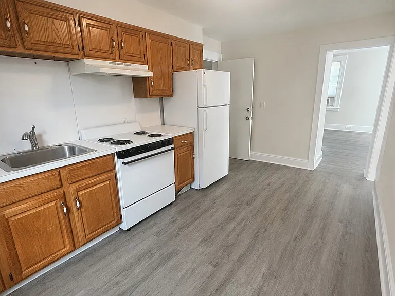 243 Glenville Rd #2 — Photo 7