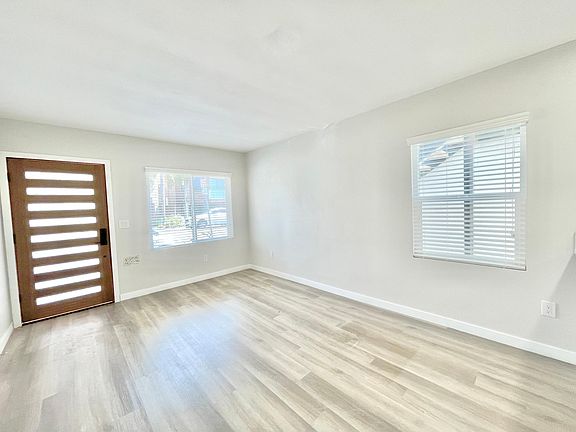 3rd image of 825 Manhattan Ave #825