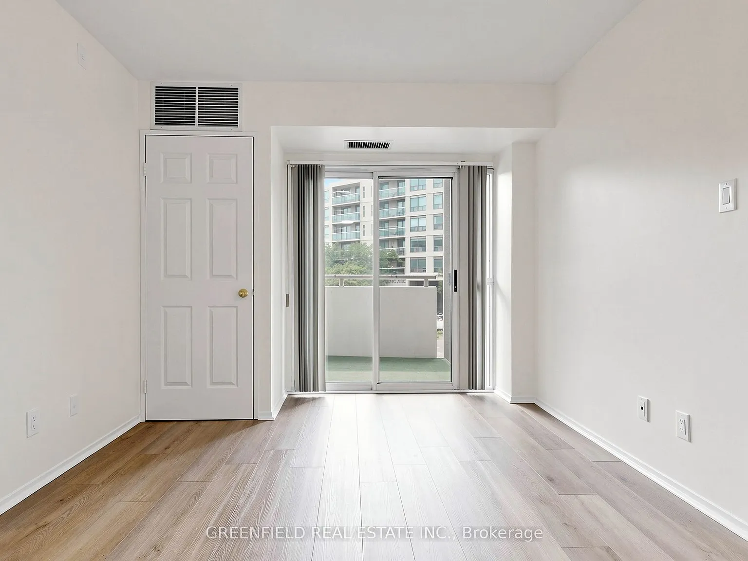 2 bed, $2,600 — Photo 2