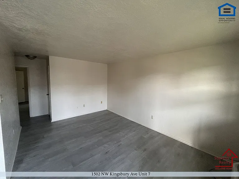 Amber Apartments — Photo 26