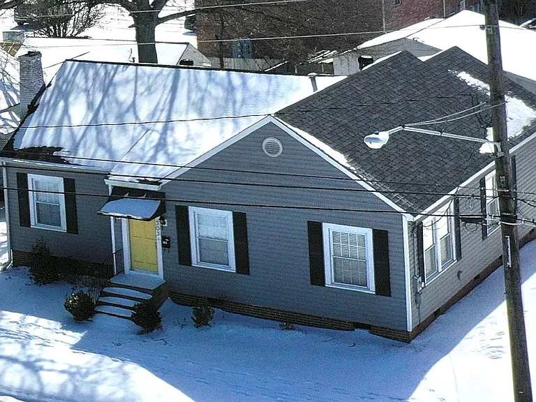503 W Alabama Ave — Photo 1