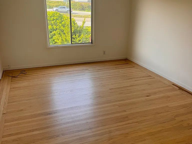 1188 S Mayfair Ave — Photo 15