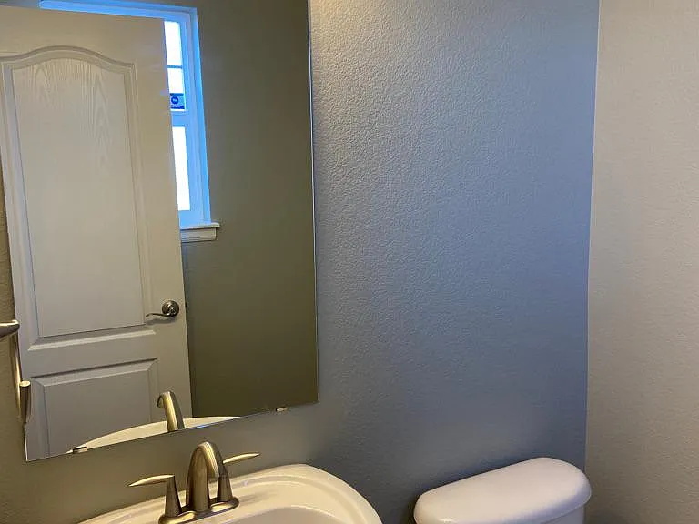 Powder bath