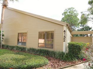 4132 Pinelake Ln, Tampa, FL 33618
