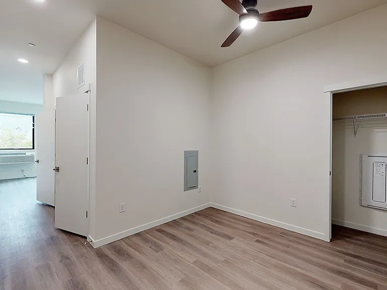 Tula Apartments — Photo 25