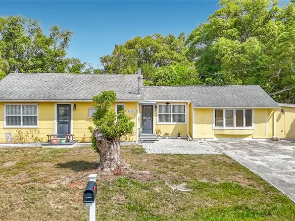 38703 9th Ave, Zephyrhills, FL 33542