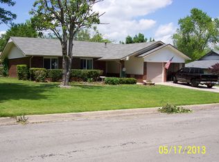 3003 Richwood Cir, Rogers, AR 72756