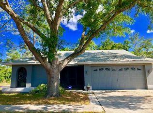 7954 Hathaway Dr, New Port Richey, FL 34654