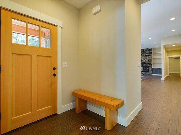 5th image of 831 Kala Point Dr